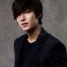 KANG LEE